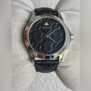 Gucci Men's 126.4 YA1264031 G-Timeless GG Black Leather Watch